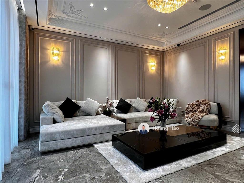 Bán scenic valley 1, quận 7 118m2 3pn 3wc ô xe hơi. giá 9,350 tỷ,  0911 209 *** em hào