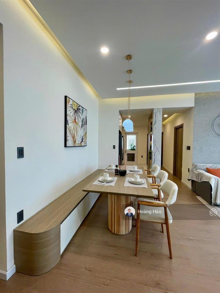 Bán căn hộ scenic valley 1 giá 6,6tỷ 77m2 2pn 2wc, view đẹp. căn góc full nt  0911 209 *** em hào