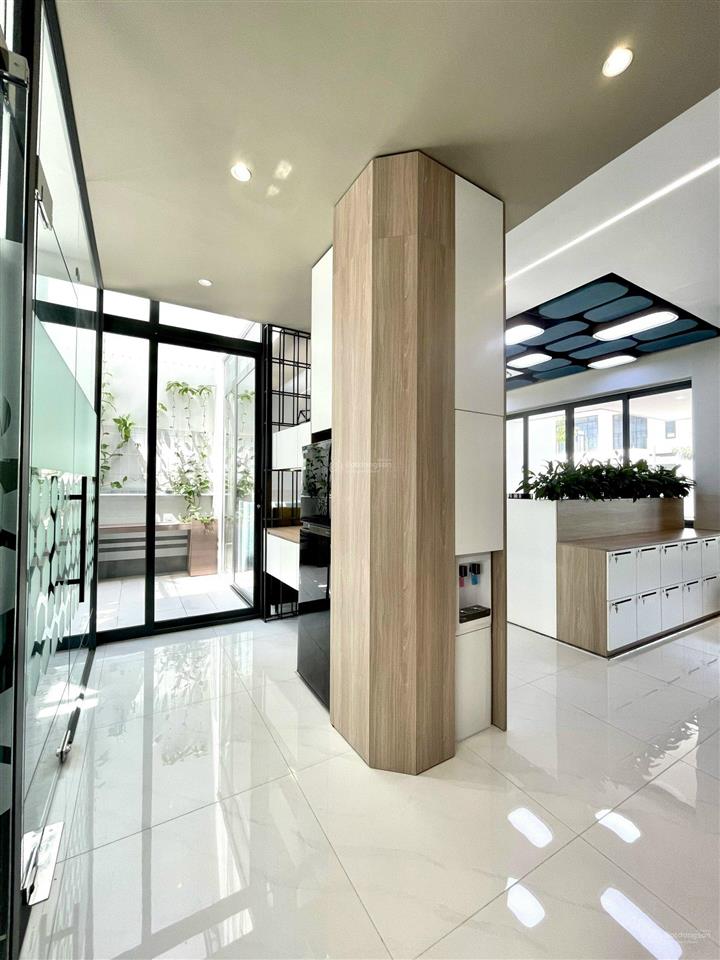 Hiếm  biệt thự full nội thất văn phòng 10mx18m  100 triệu/tháng
