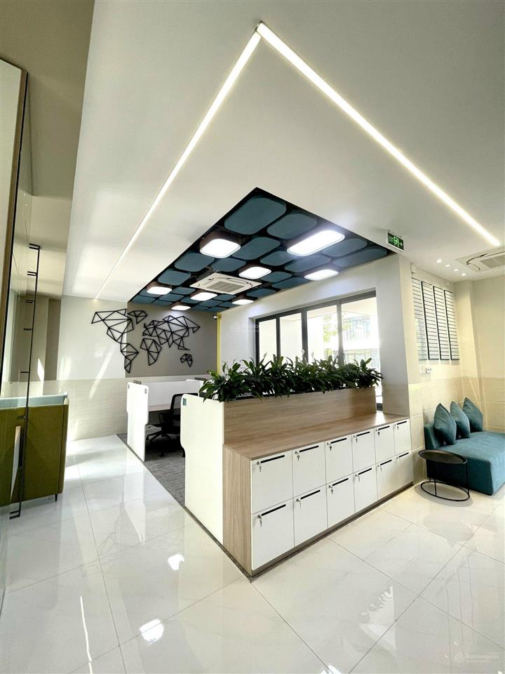 Hiếm  biệt thự full nội thất văn phòng 10mx18m  100 triệu/tháng