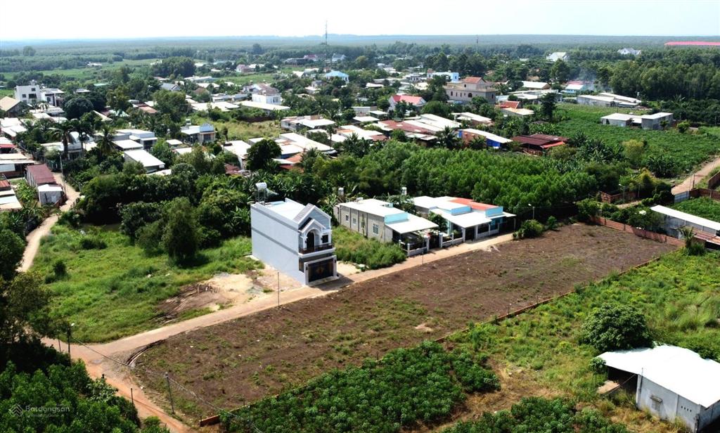 Đất gần kcn tân hiệp bàu cạn  111.8m²  thổ cư 90%  giá 1,7 tỷ
