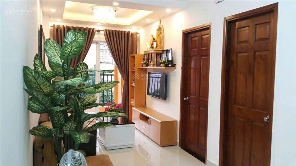 Chủ gửi bán gấp căn hộ sổ hồng riêng 8x plus ,giá chỉ 2 tỷ 990 2pn 1wc 65m2