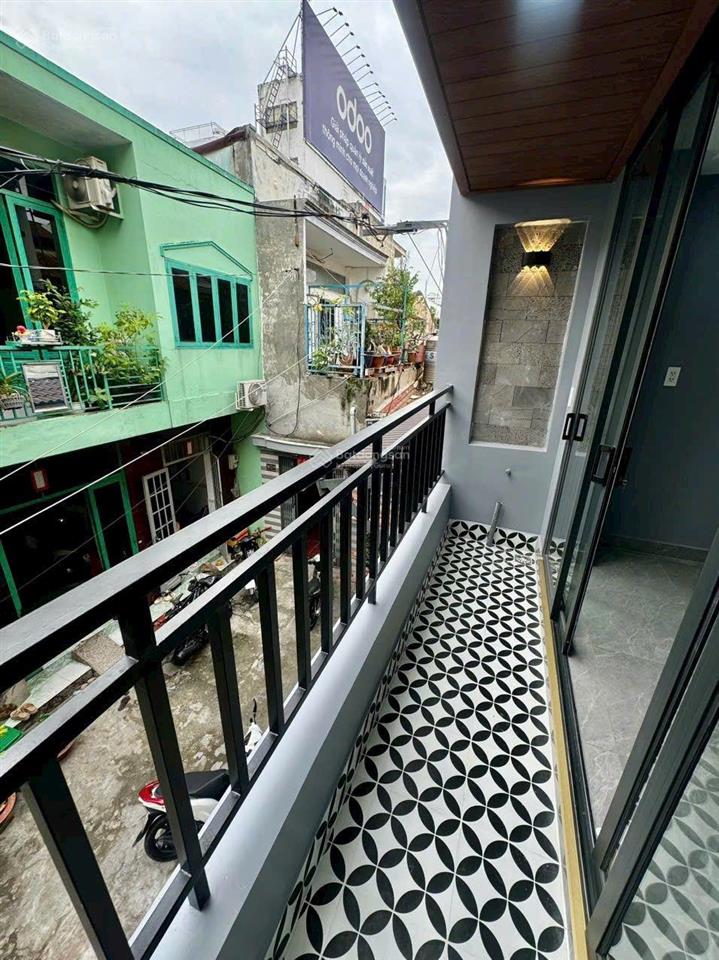 Tân phú  nhà đẹp trệt 2 lầu 2pn 3wc giá rẻ chỉ 2 tỷ 380 tl hẻm huỳnh thiện lộc, p. hòa thạnh