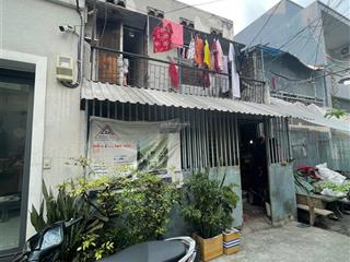 Bán nhà 2 tầng đầu đường lũy bán bích  ngang 4.5x10m  giáp quận 11 & bình tân  giá 4,15 tỷ