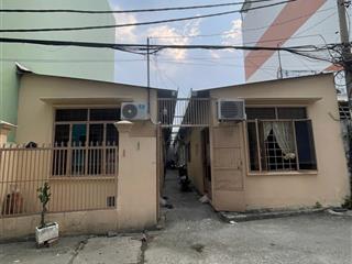 Bán nhà đường lũy bán bích 180m2 (9x20m)  tách 2 lô hoặc xây biệt thự và (chdv)  giá 18 tỷ