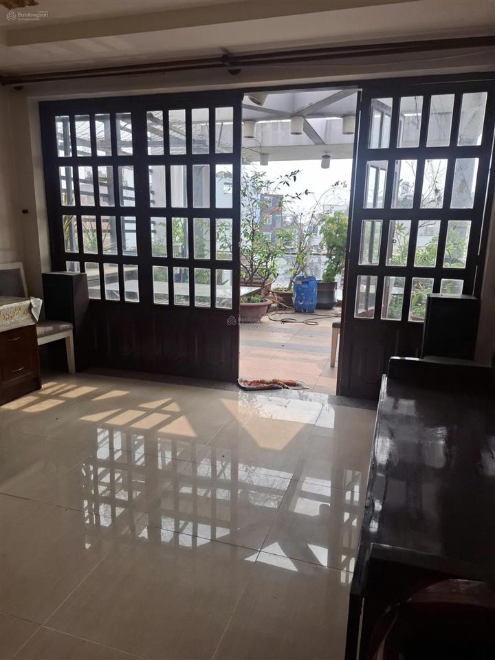 Bán nhà 3 tầng 95m2 bề ngang 5mx19m giá 10,7 tỷ  đường 8m đỗ thừa luông, quận tân phú