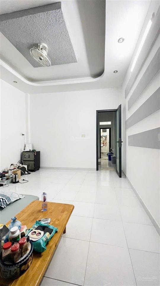 Bán nhà 3,5 tầng (4x12m) giá 7,7 tỷ  hẻm thông  đường thạch lam quận tân phú