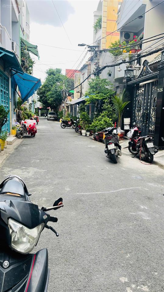 Hẻm vip gò dầu gần tân sơn nhì. 4 tấm giá nhỉnh 9 tỷ