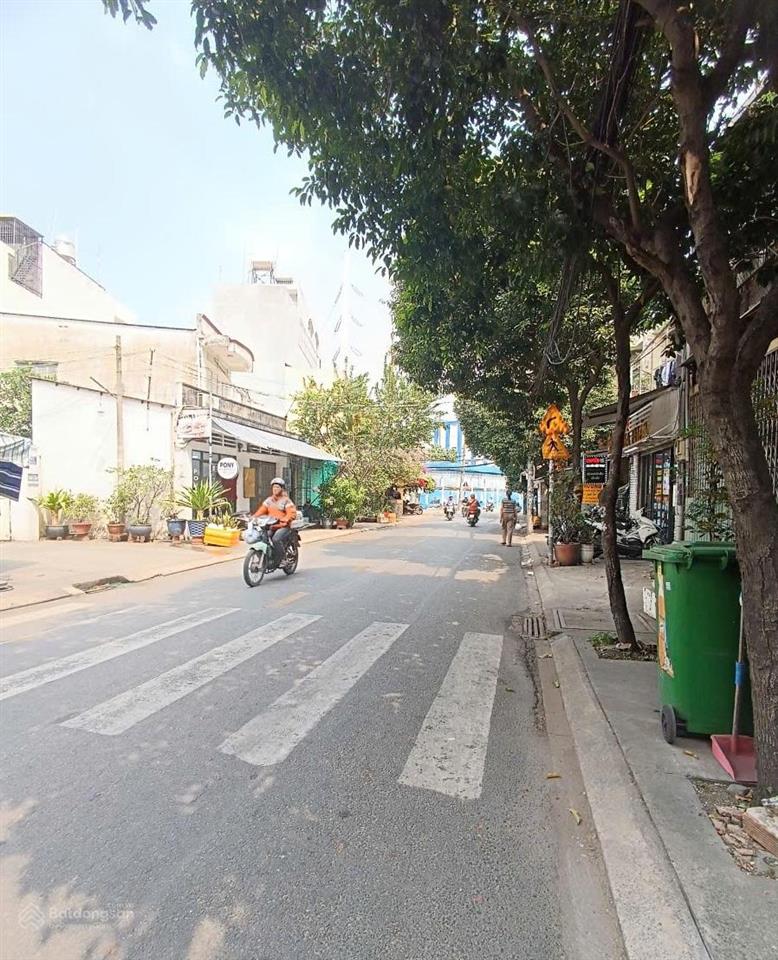 Mtkd đường sầm uất trần tấn. dt 4x18m. 4 tấm. giá chỉ nhỉnh 10 tỷ