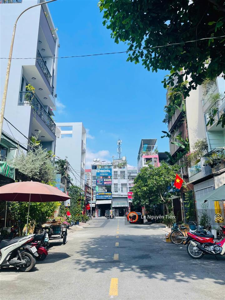 Mtkd đường 16m lê lâm. ngang hơn 5m. giá chỉ nhỉnh 11 tỷ