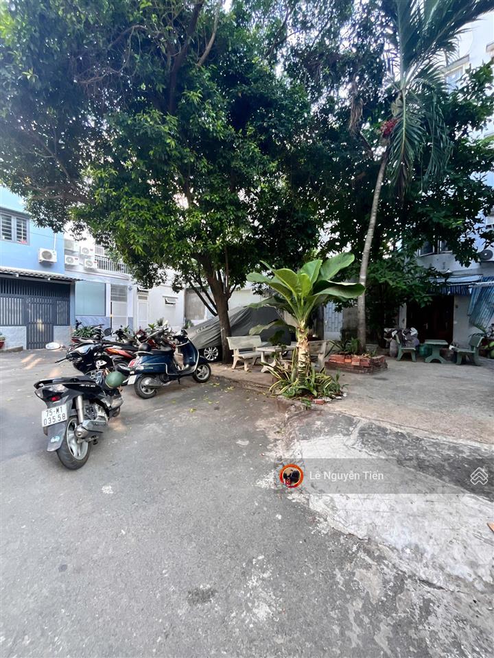 Nhà đẹp khu vip p.tân sơn nhì. dt5x13m. 4 tấm. giá nhỉnh 9 tỷ