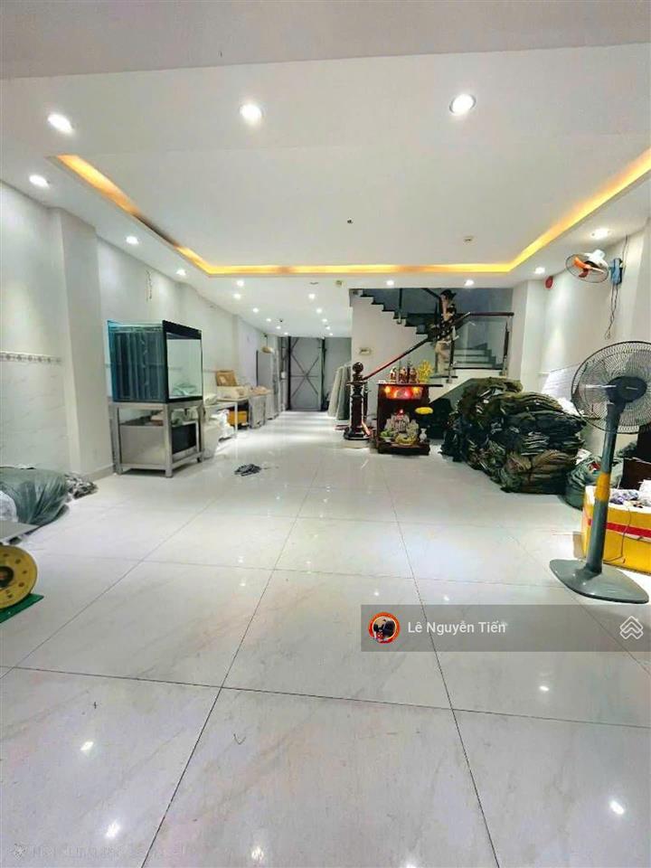 Siêu phẩm nhà phố ngang 6m giáp tân bình. lửng 3 lầu st cao cấp.