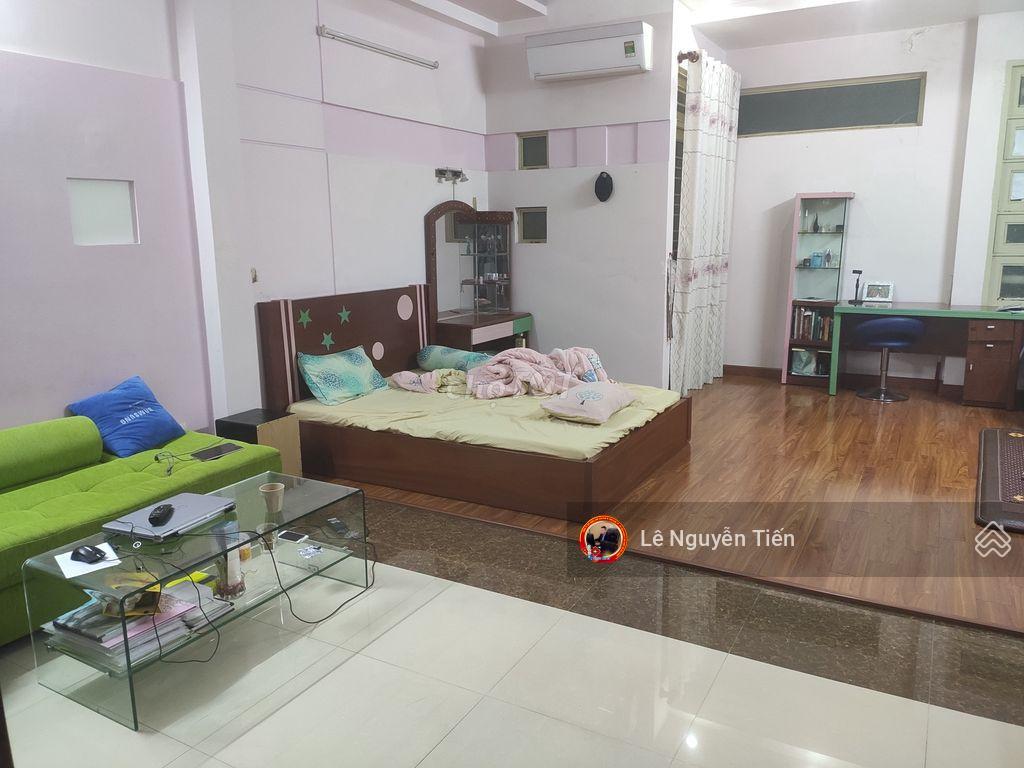 Hẻm nhựa xe hơi lê thúc hoạch. dt5x16m=80m2. 4 tấm