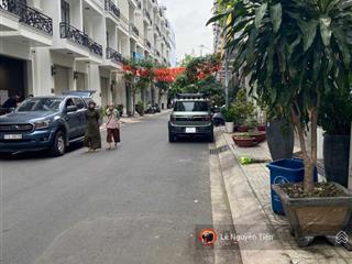 Khu vip 10m nguyễn sơn. 8x16m=124m². 3 lầu st thang máy