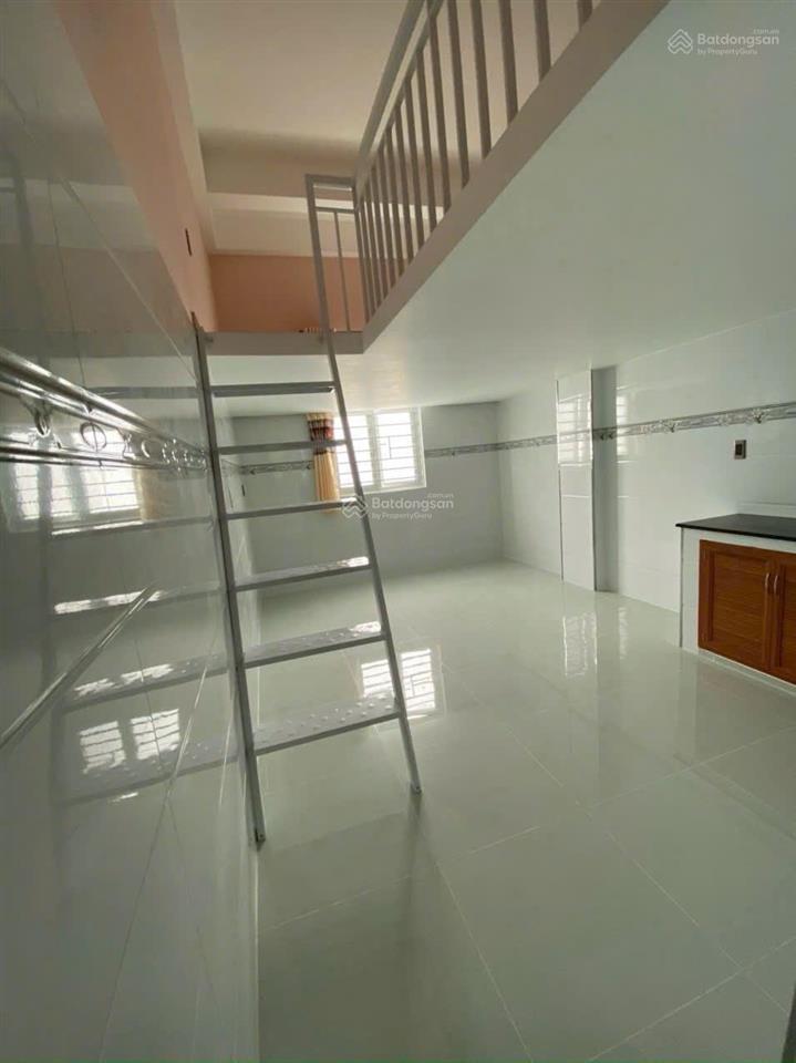 Chdv khuông việt gần đầm sen. ngang lớn 6.2m. thu nhập 90tr/tháng