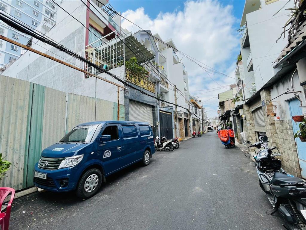 Hẻm nhựa thông phú thọ hòa. dt 7x33m²=195m². giá 100tr/m2