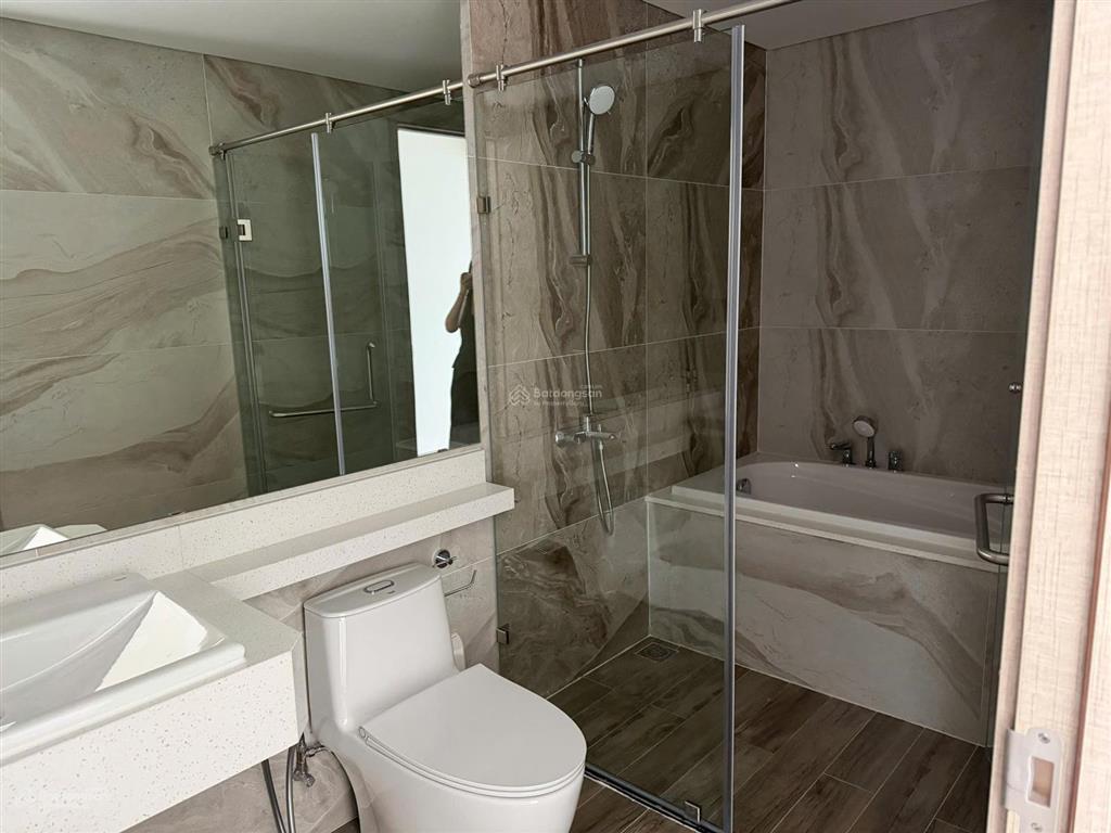 Căn hộ sân vườn sky forest 95m2, giá 7.9 tỷ bao phí