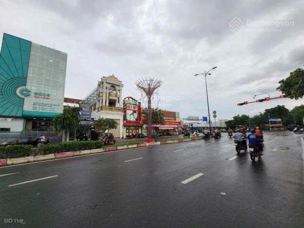 Bán nhà trung tâm hiệp phú ngay vincom lê văn việt, tp.thủ đức6x38m(hầm+4 tầng) giá 28,5 tỷ tl.