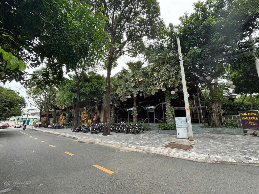 Nhỉnh 30 tỷ sở hữu biệt thự 900m2 đất ngay ga metro thủ đức  một trong số ít 102