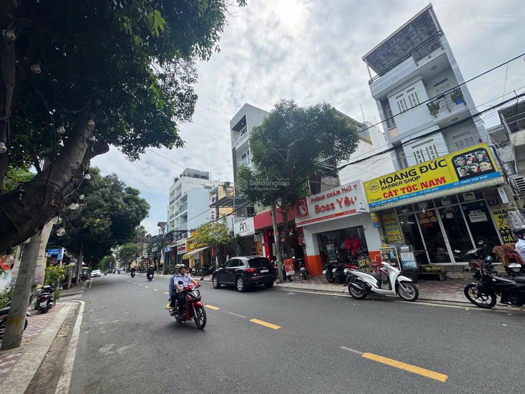 Nhỉnh 30 tỷ sở hữu biệt thự 900m2 đất ngay ga metro thủ đức  một trong số ít 102