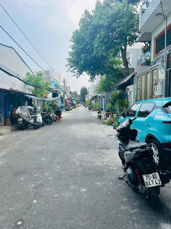 Bán nhà thoại ngọc hầu  quận tân phú, dt 4x16.5m, giá 7.2 tỷ tl