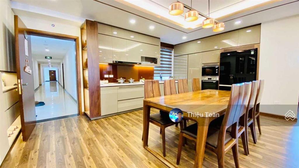 Bán gấp căn hộ sun grand city  69b thụy khuê, 123m2, 3 phòng ngủ, đủ đồ, tầng cao 0941 882 ***