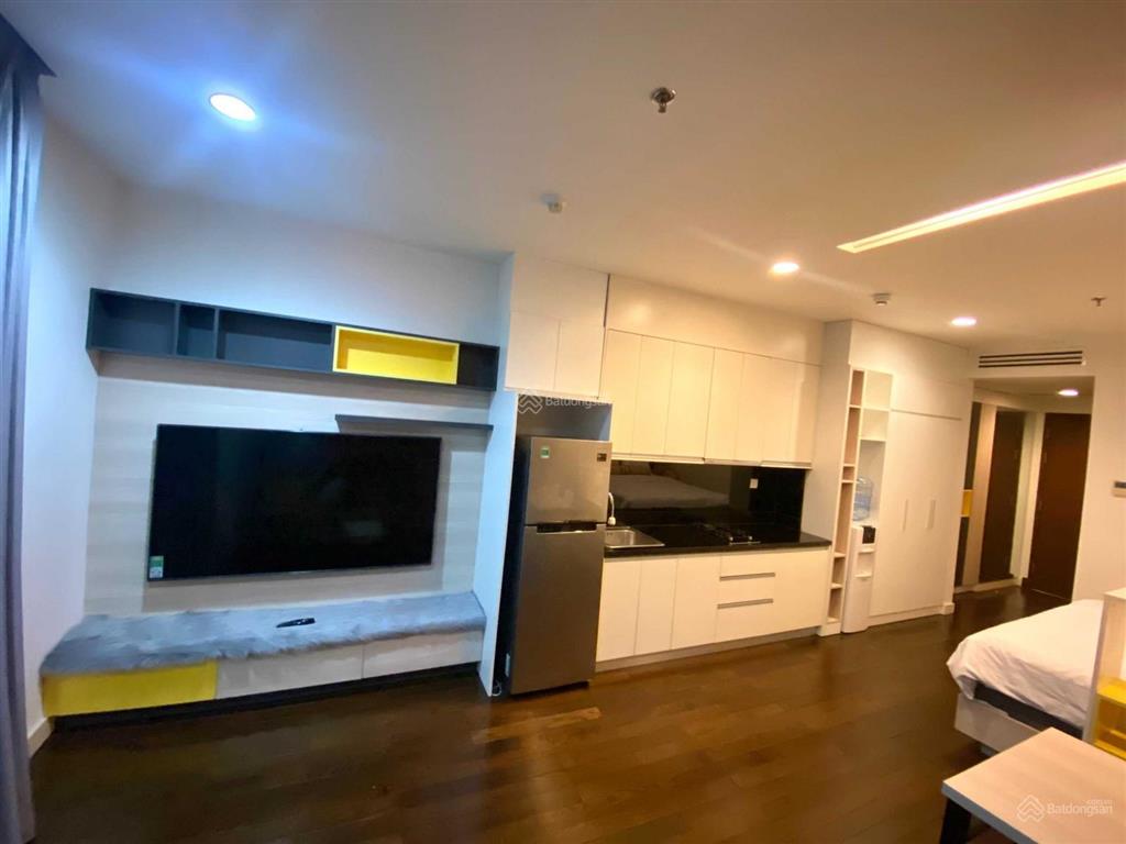 Cần tiền bán gấp căn hộ the lancaster  20 núi trúc, 45m2, studio, đủ đồ, giá thỏa thuận 0941 882 ***