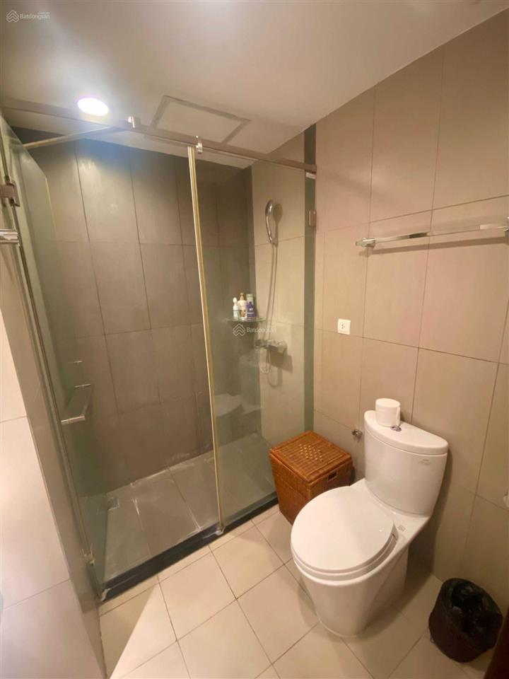 Cần tiền bán gấp căn hộ the lancaster  20 núi trúc, 45m2, studio, đủ đồ, giá thỏa thuận 0941 882 ***