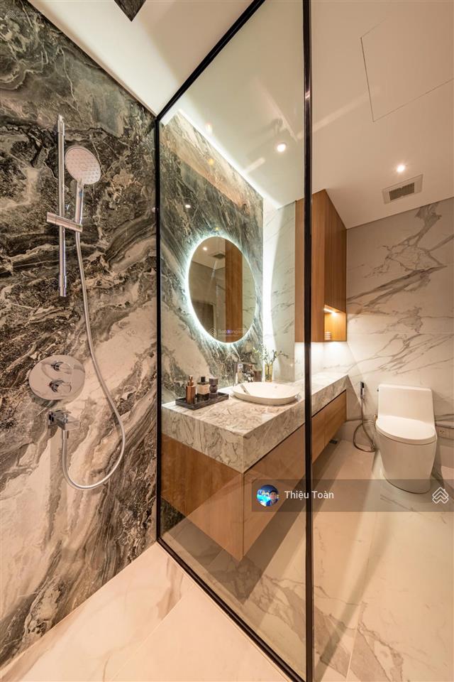 Hàng hot! bán căn 2pn đẹp nhất vinhomes nguyễn chí thanh, 86m2, view hồ, chỉ 10.8 tỷ 0941 882 ***