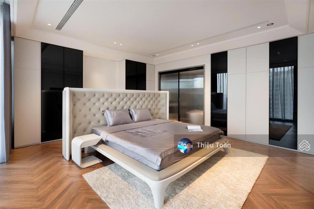 Cần cho thuê nhanh căn duplex tại grandeur palace  138b giảng võ, 300m2, căn góc  0941 882 ***