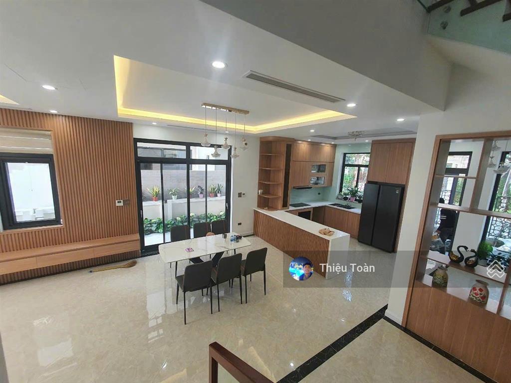 Bán biệt thự h10 starlake, 130m2, giá thỏa thuận, 4pn, 4wc, xuân tảo, bắc từ liêm, hà nội