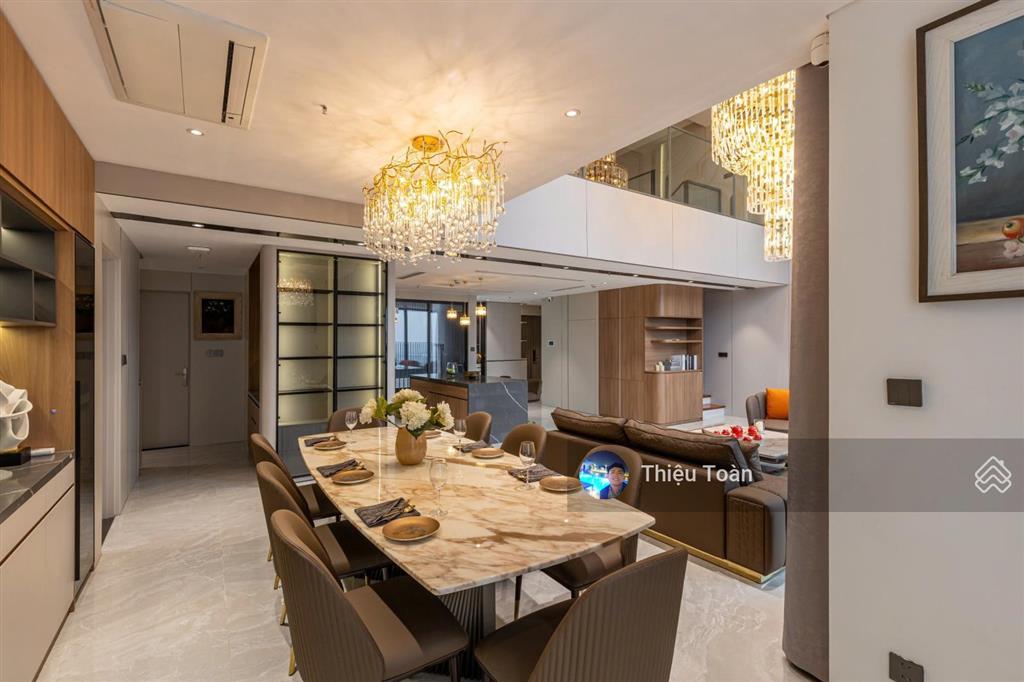 Cho thuê biệt thự khu h7  kđt starlake, đất 220m2, diện tích xd 100m2, 3 tầng, 1 tum, giá 50tr/th