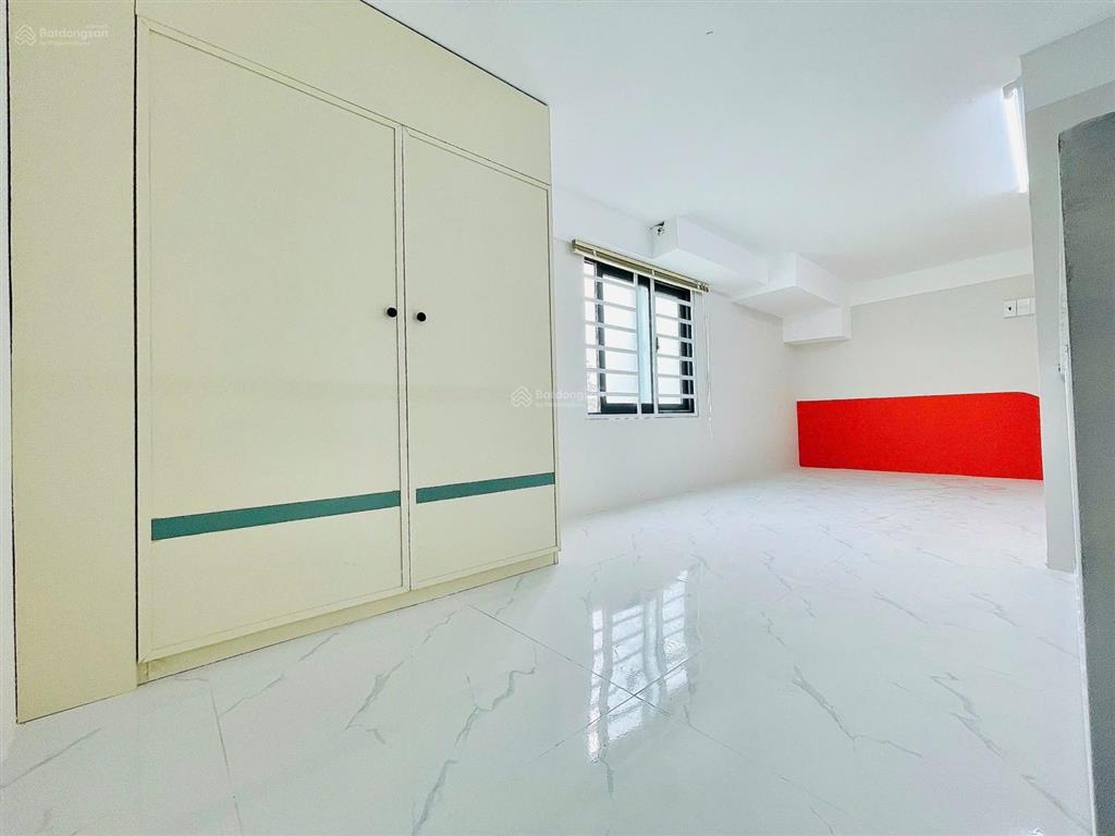 Sắp trống căn 1pn + 1 gác full nội thất trịnh khắc lập gần cc cbd