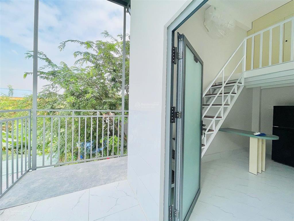 Sắp trống căn 1pn + 1 gác full nội thất trịnh khắc lập gần cc cbd