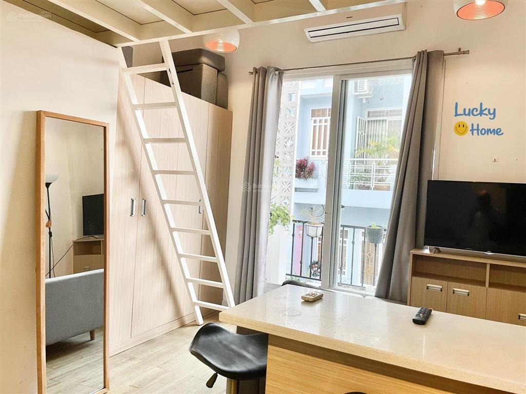 Duplex tại quận 2 gác rộng có ban công lớn full nội thất