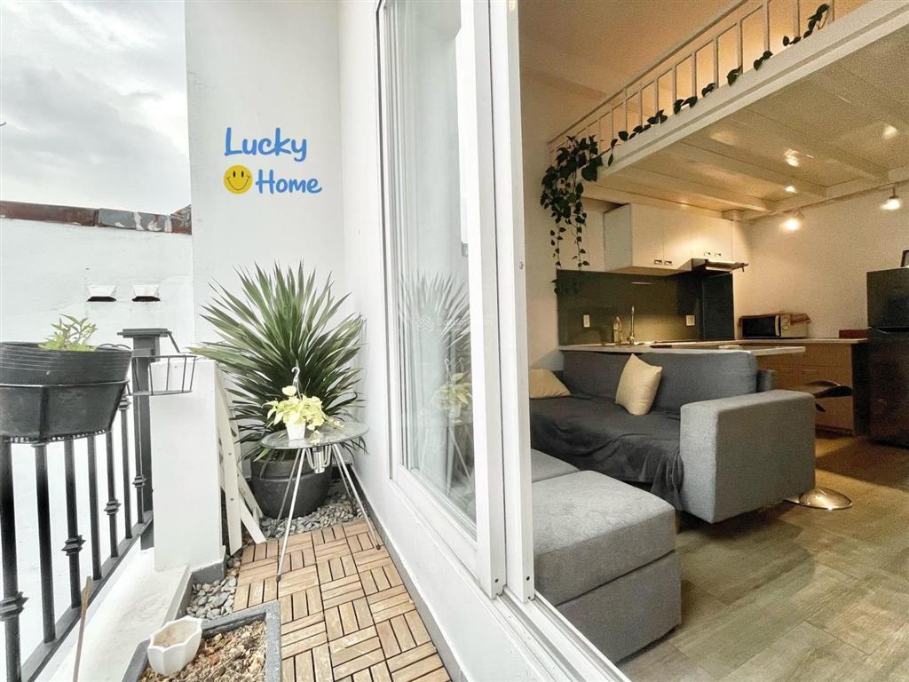 Duplex tại quận 2 gác rộng có ban công lớn full nội thất