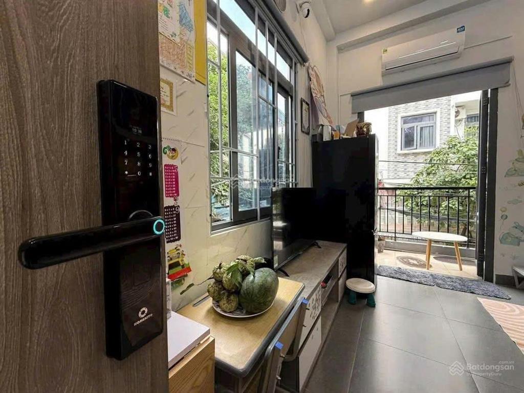 Trọ có gác có ban công ngay thạnh mỹ lợi gần sala quận 2