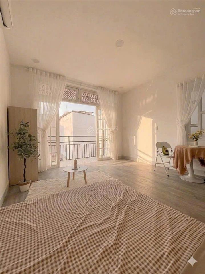 Studio ban công 35m2 ngay cát lái giáp q7q9 có máy giặt riêng