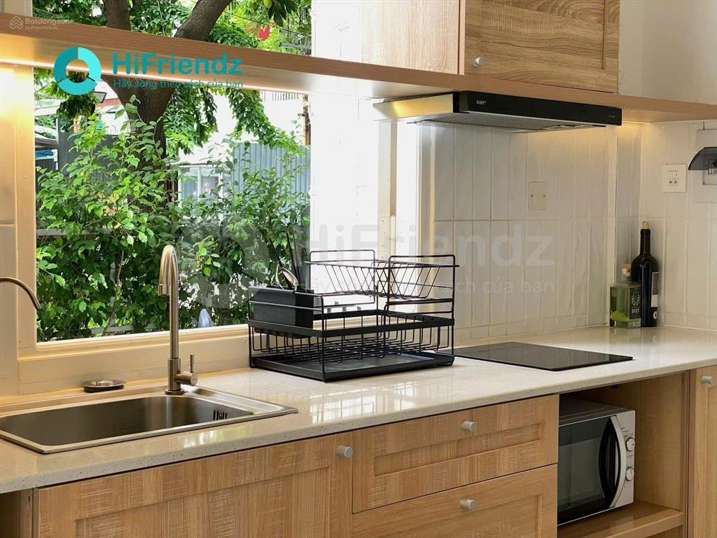 Q2 studio thiết kế tối giản bancol thoáng nhiều cây xanh ánh sáng