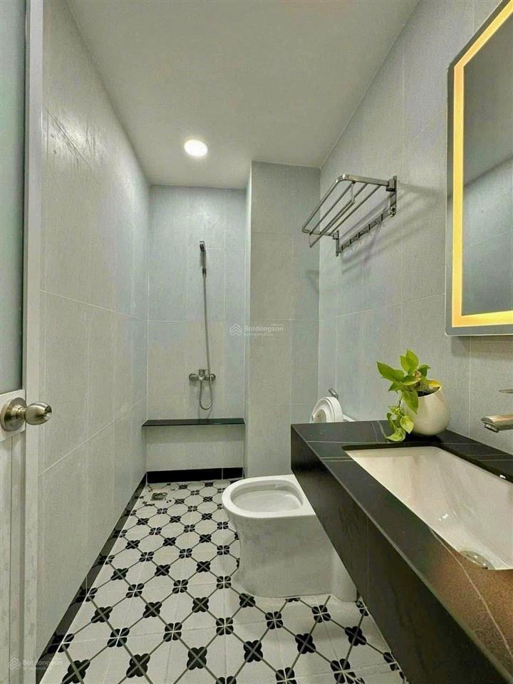 Cuối tháng mình trống lại căn studio 4tr5 ngay tại nguyễn thị định có máy giặt riêng sau the sun