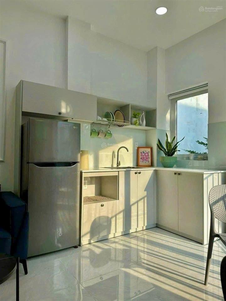 Cuối tháng mình trống lại căn studio 4tr5 ngay tại nguyễn thị định có máy giặt riêng sau the sun