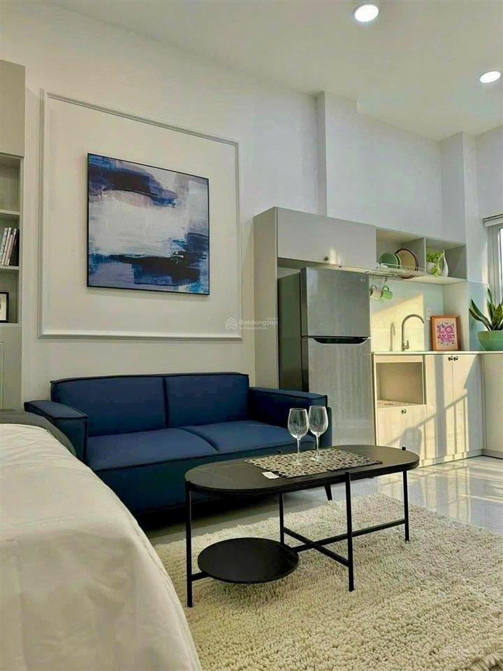 Cuối tháng mình trống lại căn studio 4tr5 ngay tại nguyễn thị định có máy giặt riêng sau the sun