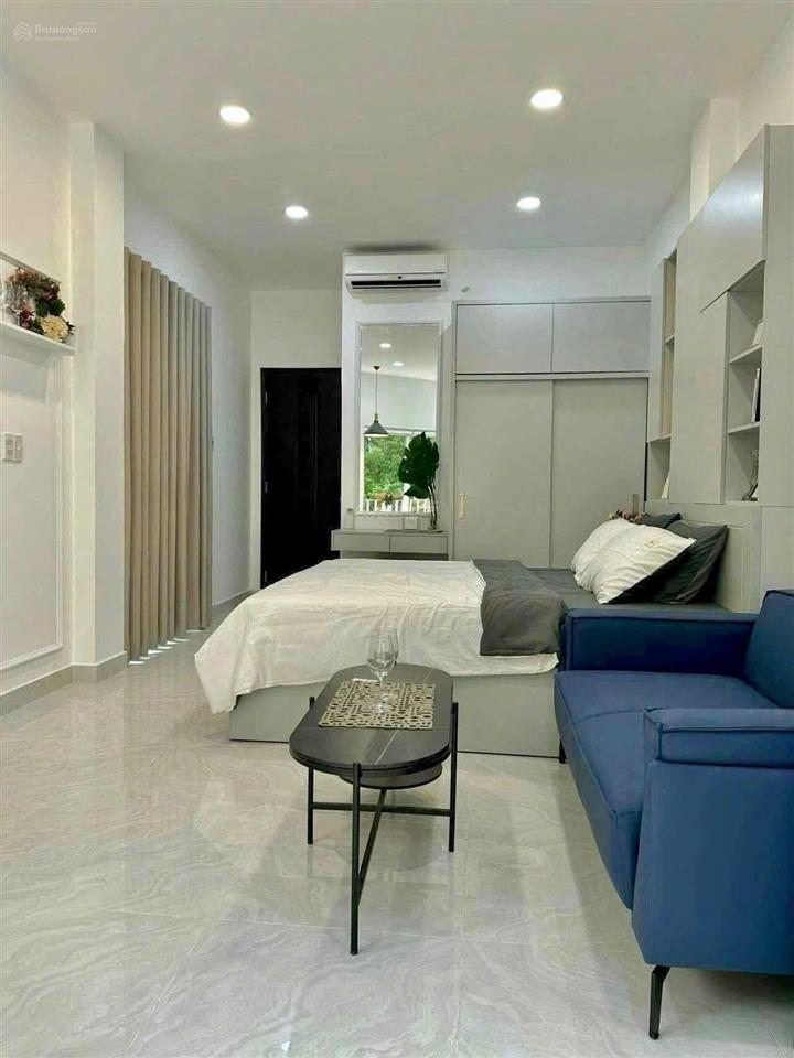 Cuối tháng mình trống lại căn studio 4tr5 ngay tại nguyễn thị định có máy giặt riêng sau the sun