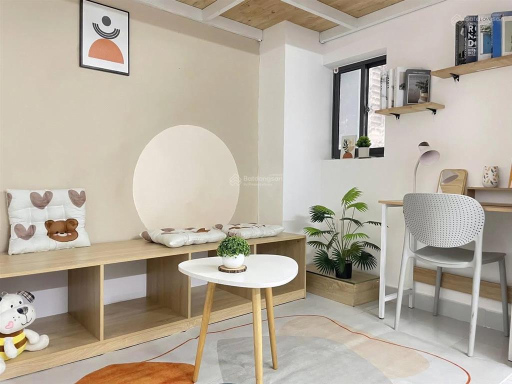 Duplex ban công 40m2 (ở được 23 người) nguyễn thị định q2 gần chợ