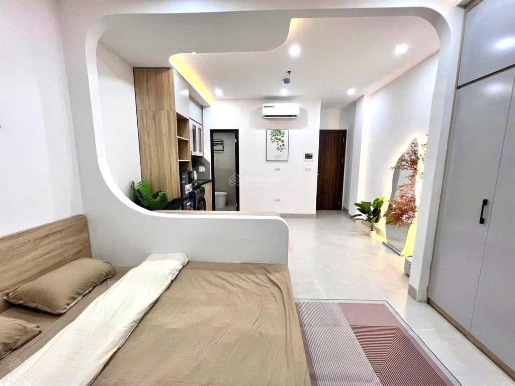Studio sau sala q2 full nt máy giặt riêng nhiều cây xanh