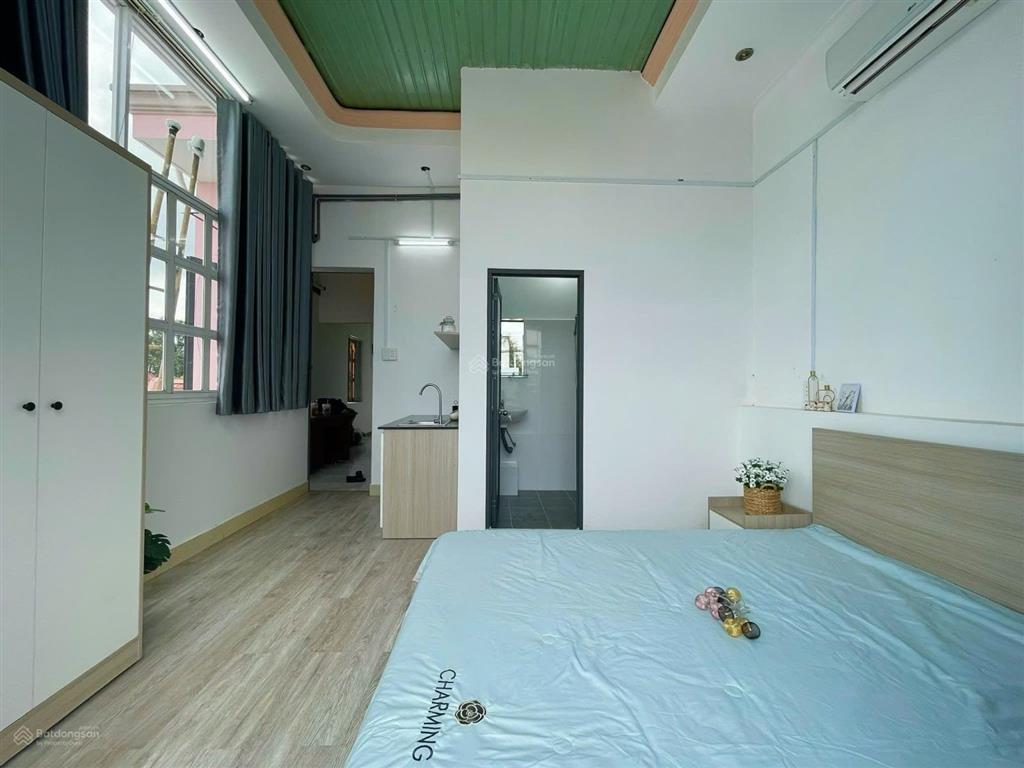 Studio ban công 30m2 sau the sun avenue q2 (sát q1 & thảo điền)