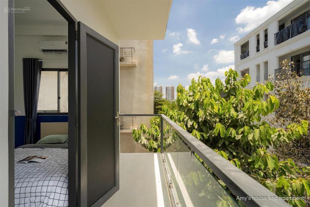Studio trương văn bang đảo kim cương giáp q1 sala gần bờ sông đậu được ô tô