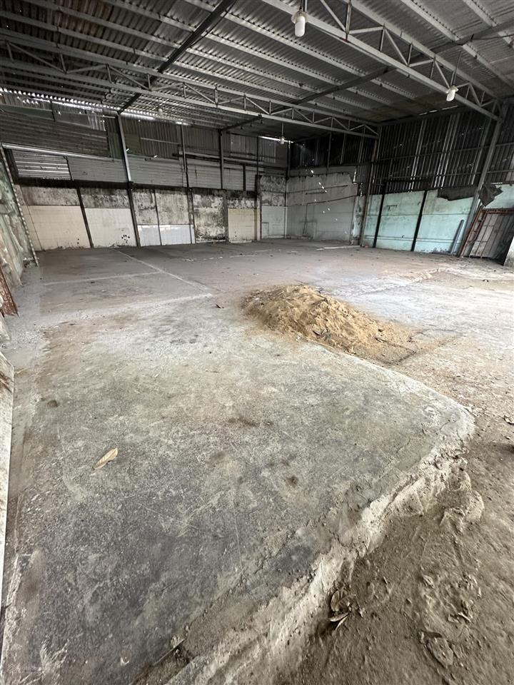 Cho thuê kho xưởng 300m2 hxh c7d & cao lỗ giá chỉ 18tr/tháng