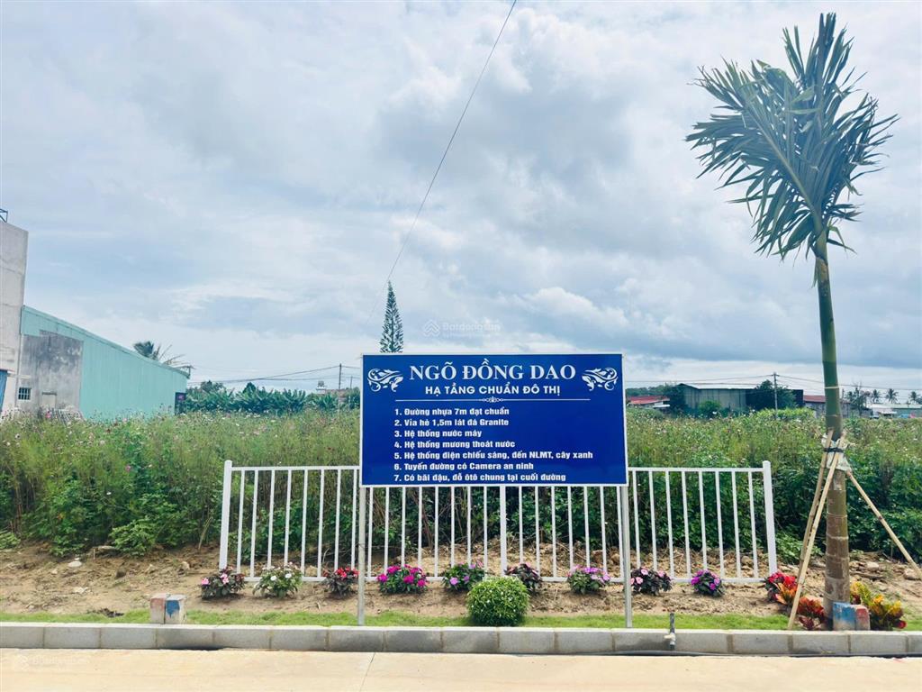 Bán lô đất đẹp đường nhựa 7m tại ngõ đồng dao, phú hội, đức trọng, 5x18m, 77mtc, sổ sẵn, giá 830tr