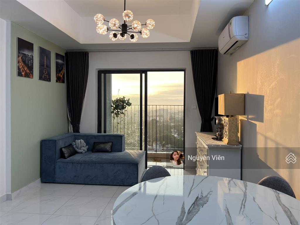 Chính chủ, cho thuê centum 2 phòng 2wc, bancon nối dài, đầy đủ nội thất 12 triệu/tháng